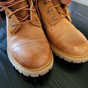 Timberland Women's Tan Leather Winter Boots